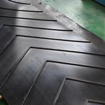 สายพานลำเลียงยางเชฟรอน